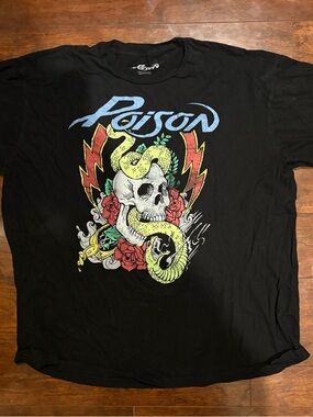 Poison Graphic Crewneck T‑Shirt - Black with Multi-Color Skull & Snake Print